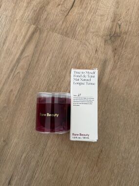 Rare Beauty True to Myself Foundation